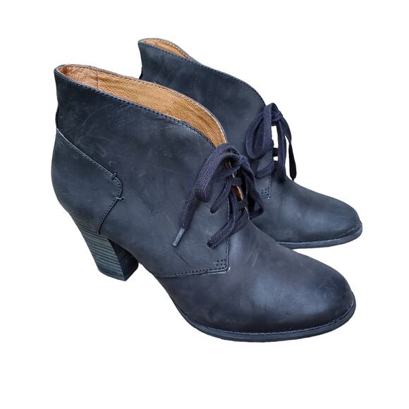 Clarks Indigo Black Leather Lace Up Block Heel Ankle Boot Bootie Sz 8.5 - Picture 2 of 10